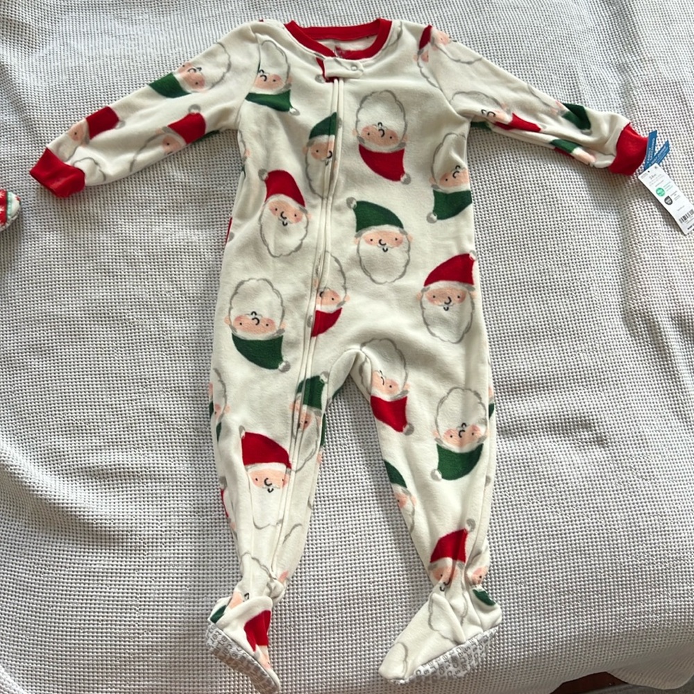 Carter’s Christmas pajamas NWT